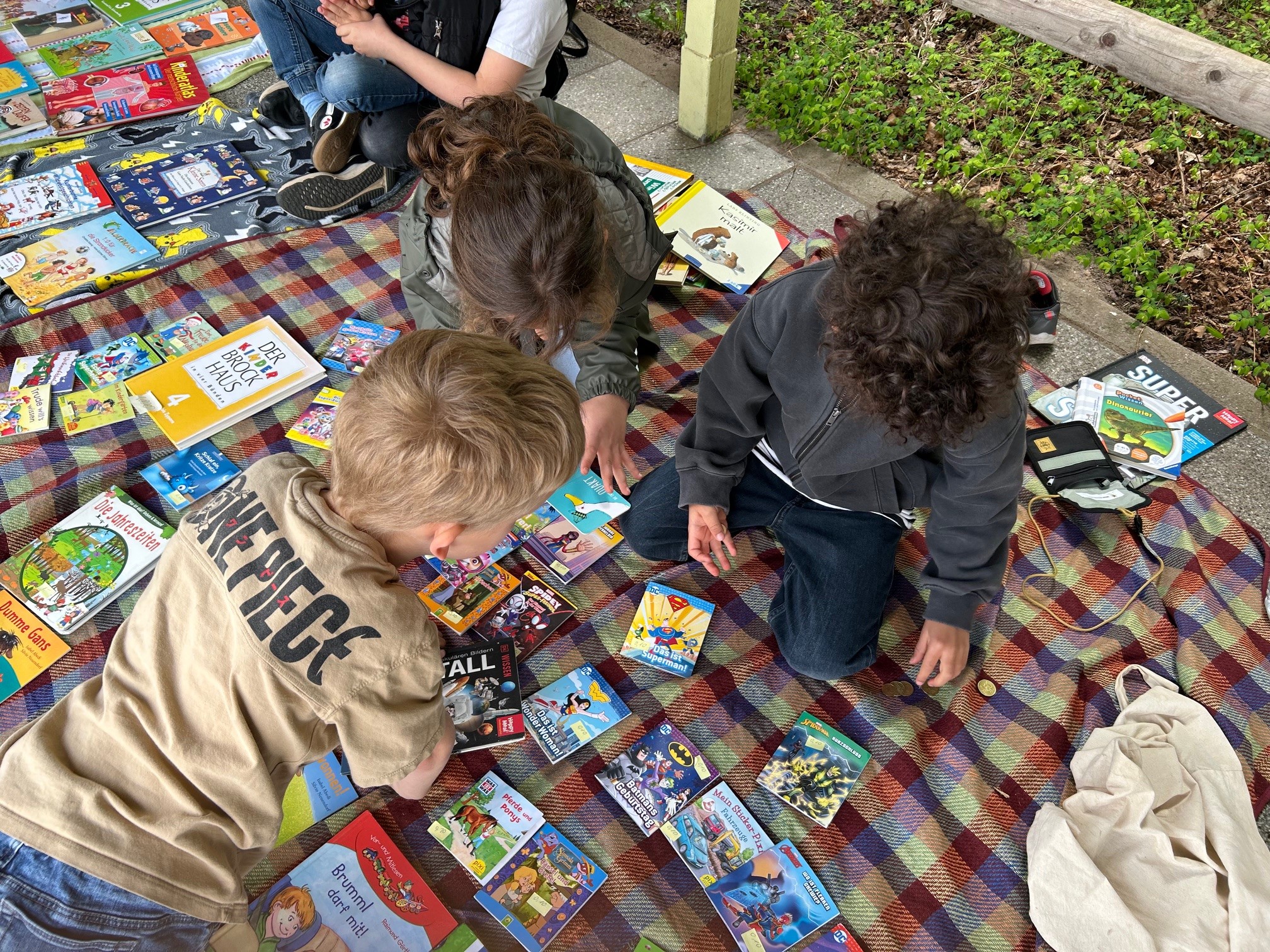 Bücherflohmarkt 6